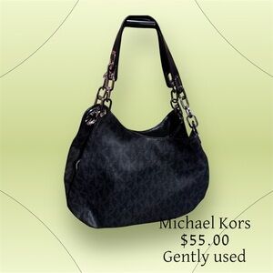 Michael Kors Elegant Black Shoulder Bag